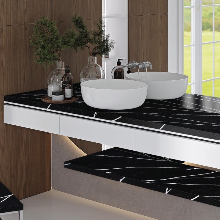 7530L_Calacatta_Noir_Satin_int3_v2